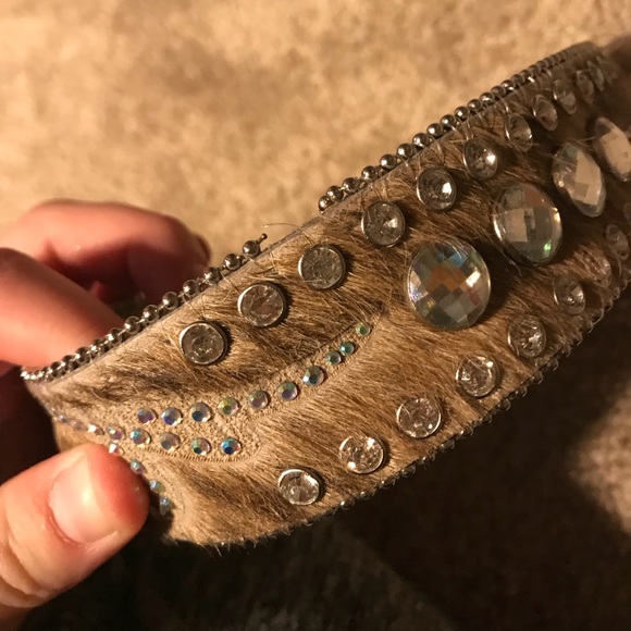 Belt - Picture 4 of 5